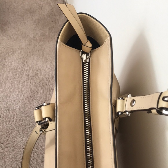 Coach Bag - Picture 6 of 17